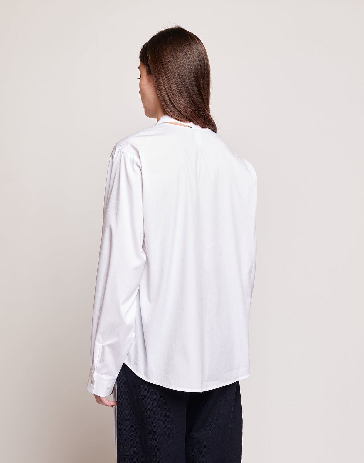 DOUUOD Camicia in Popeline Stretch con Nastro al Collo Bianco