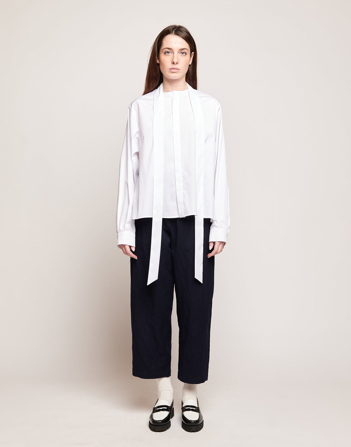DOUUOD Camicia in Popeline Stretch con Nastro al Collo Bianco