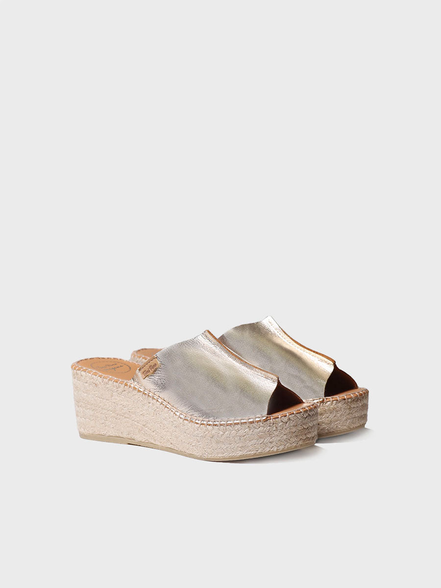 Ivonne Sandalo  Espadrillas in pelle platino aperte dietro Toni pons