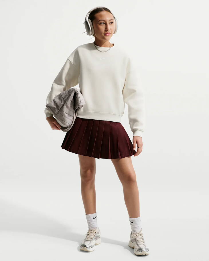 Nike Sportswear Studio Felpa boxy a girocollo in fleece – Ragazza IM5098-133 bianca