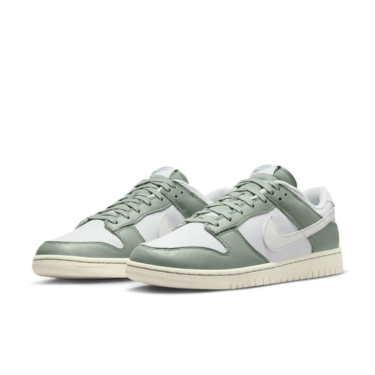 Nike Dunk Low Mica Green
