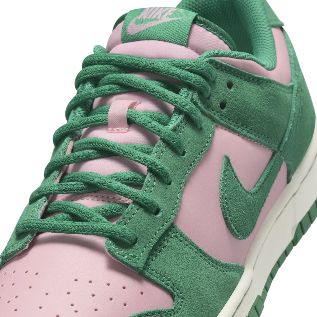 Nike Dunk Low Retro SE Medium Soft Pink Malachite