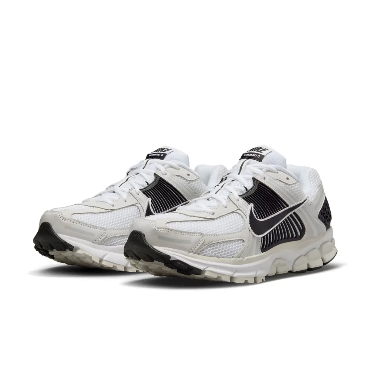 Nike Zoom Vomero 5 White Black