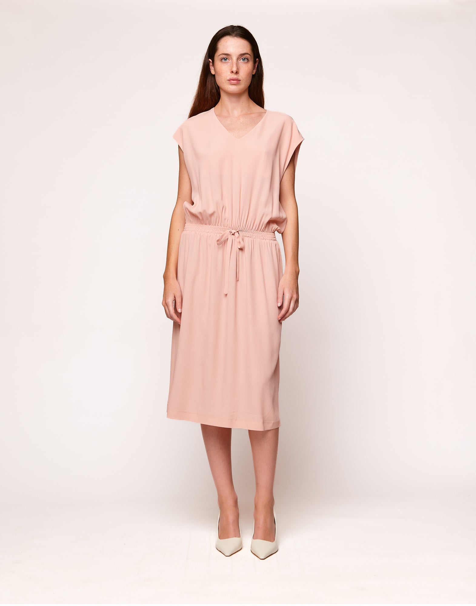 DOUUOD Abito Midi Smanicato in Crepe de Chine Blush