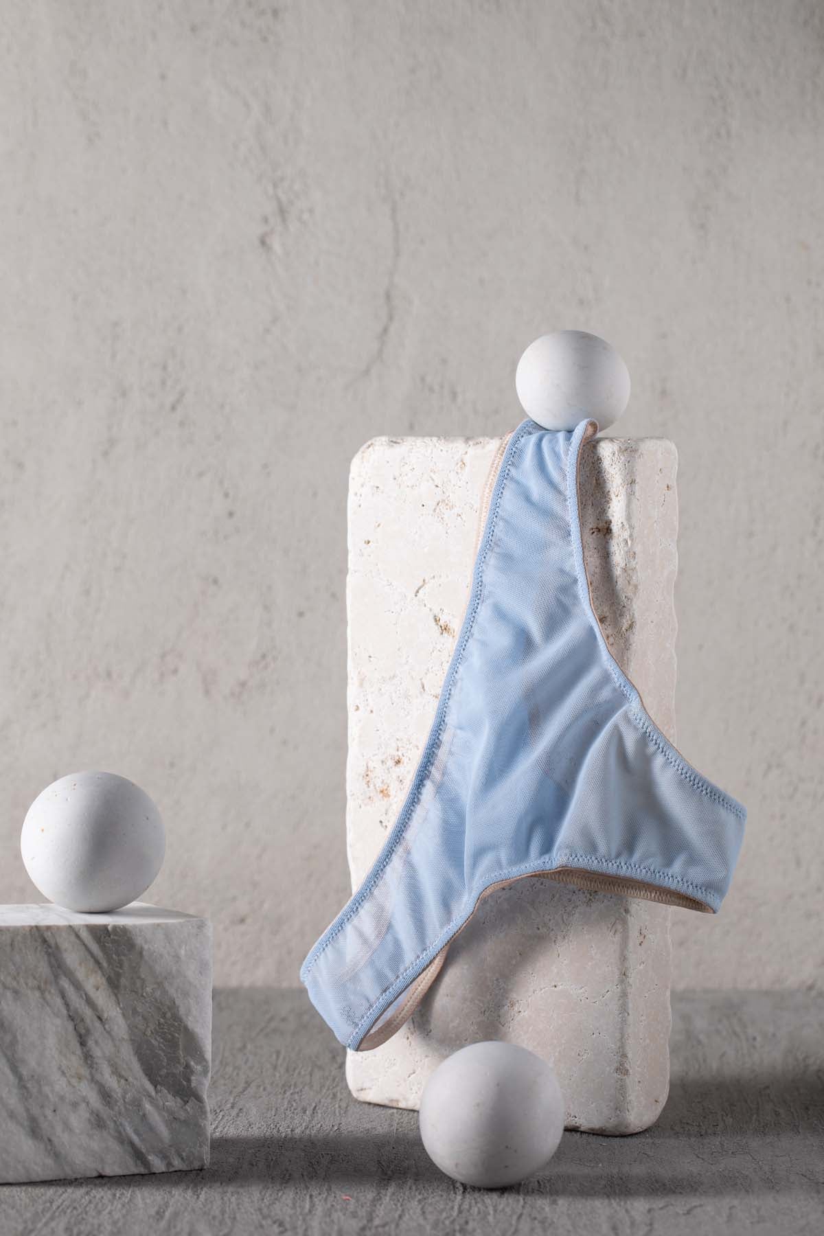 DOUUOD Slip a Brasiliana in Tulle Elasticizzato Azzurro