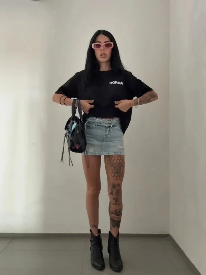 T-Shirt Donna Human Case Boxy Fit Cropped 100% Cotone Made in Italy