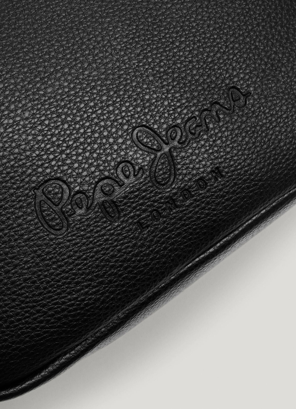 Pepe Jeans borsa a tracolla da donna in similpelle PL0300204 999 nera