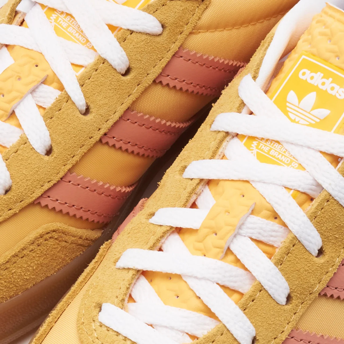 adidas Gazelle Indoor Semi Spark Clay