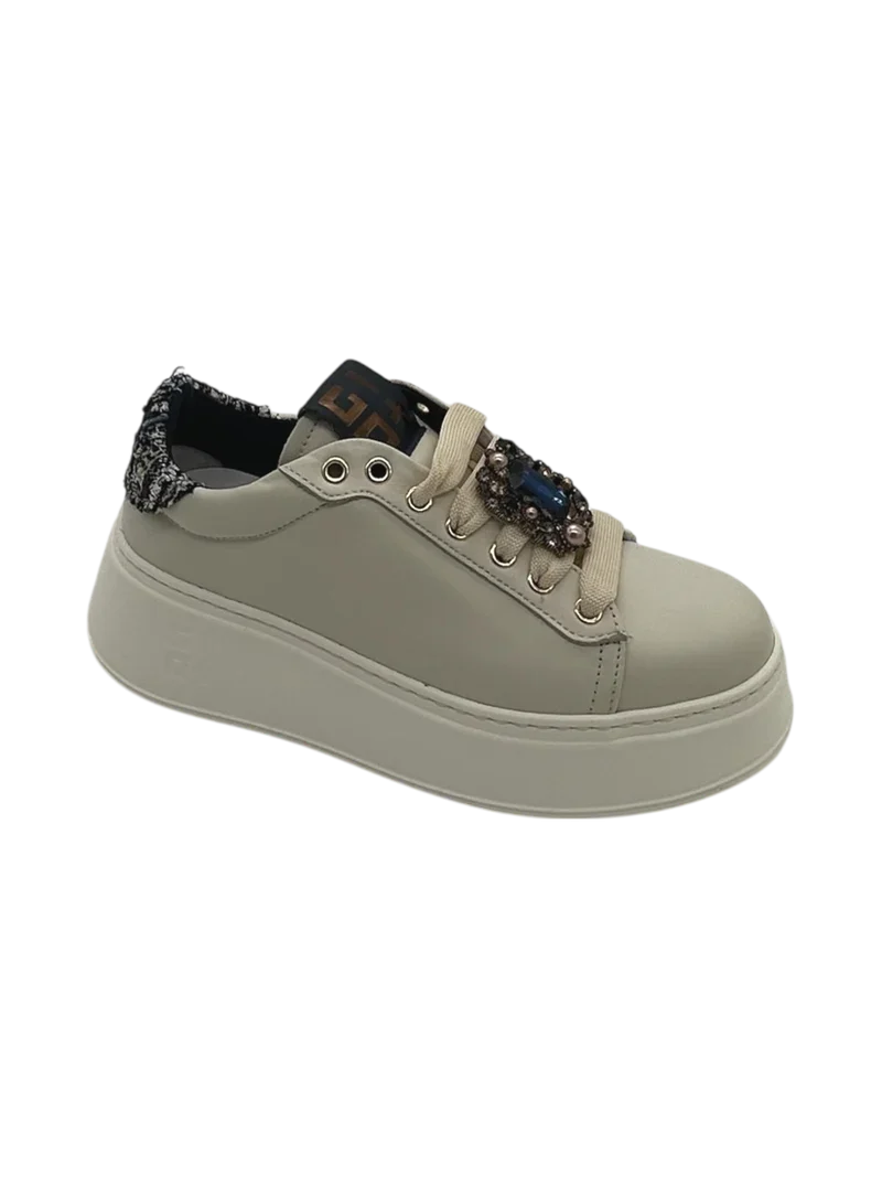 GIO+ Sneakers Donna PIA424 Pelle Panna con Gioielli blue e Dettagli Tweed
