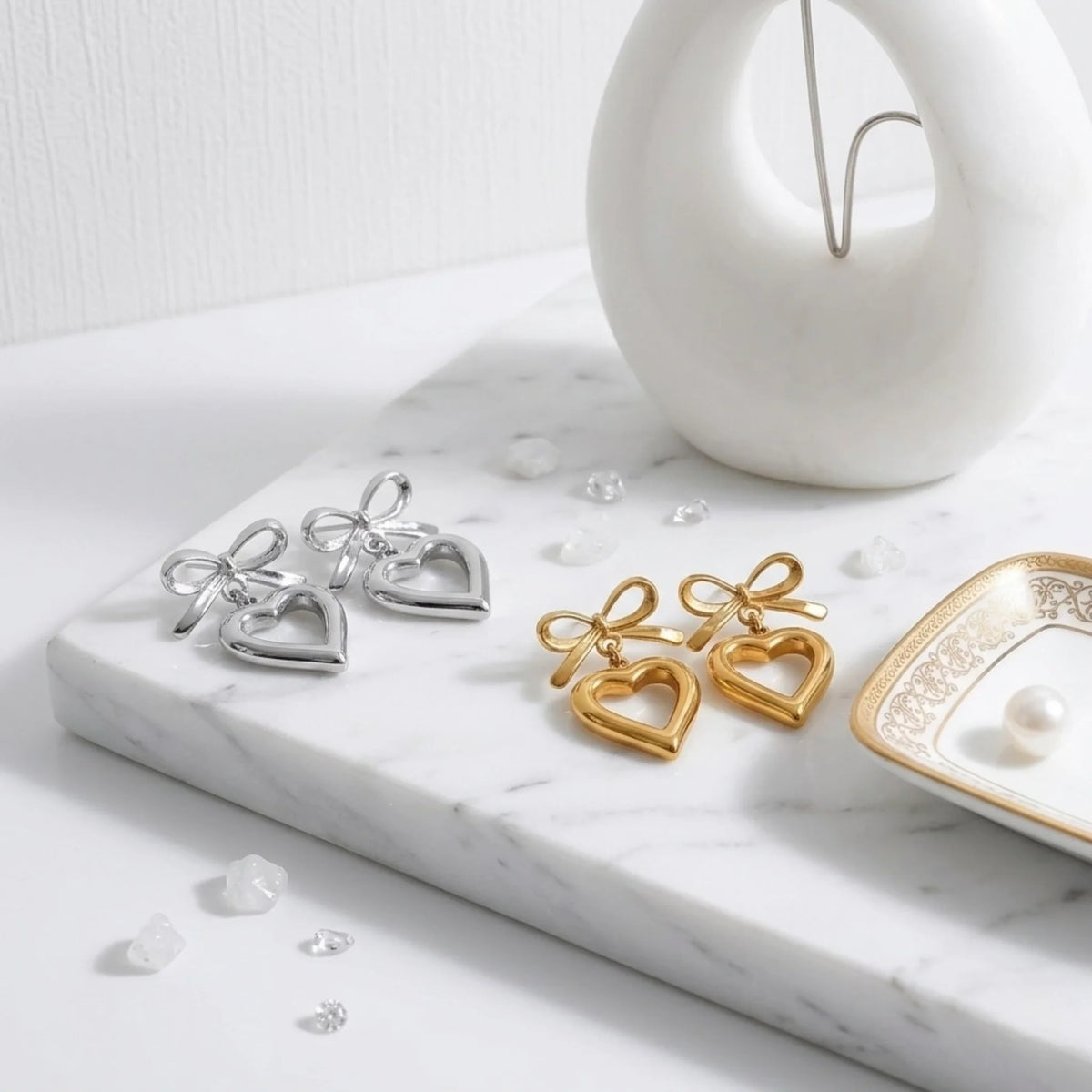 Cara Earrings